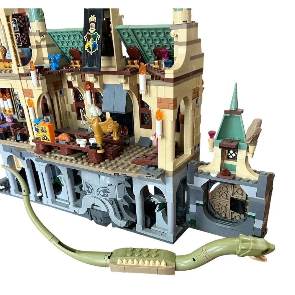 LEGO Harry Potter Hogwarts Chamber of Secrets Set with Minifigures & Basilisk